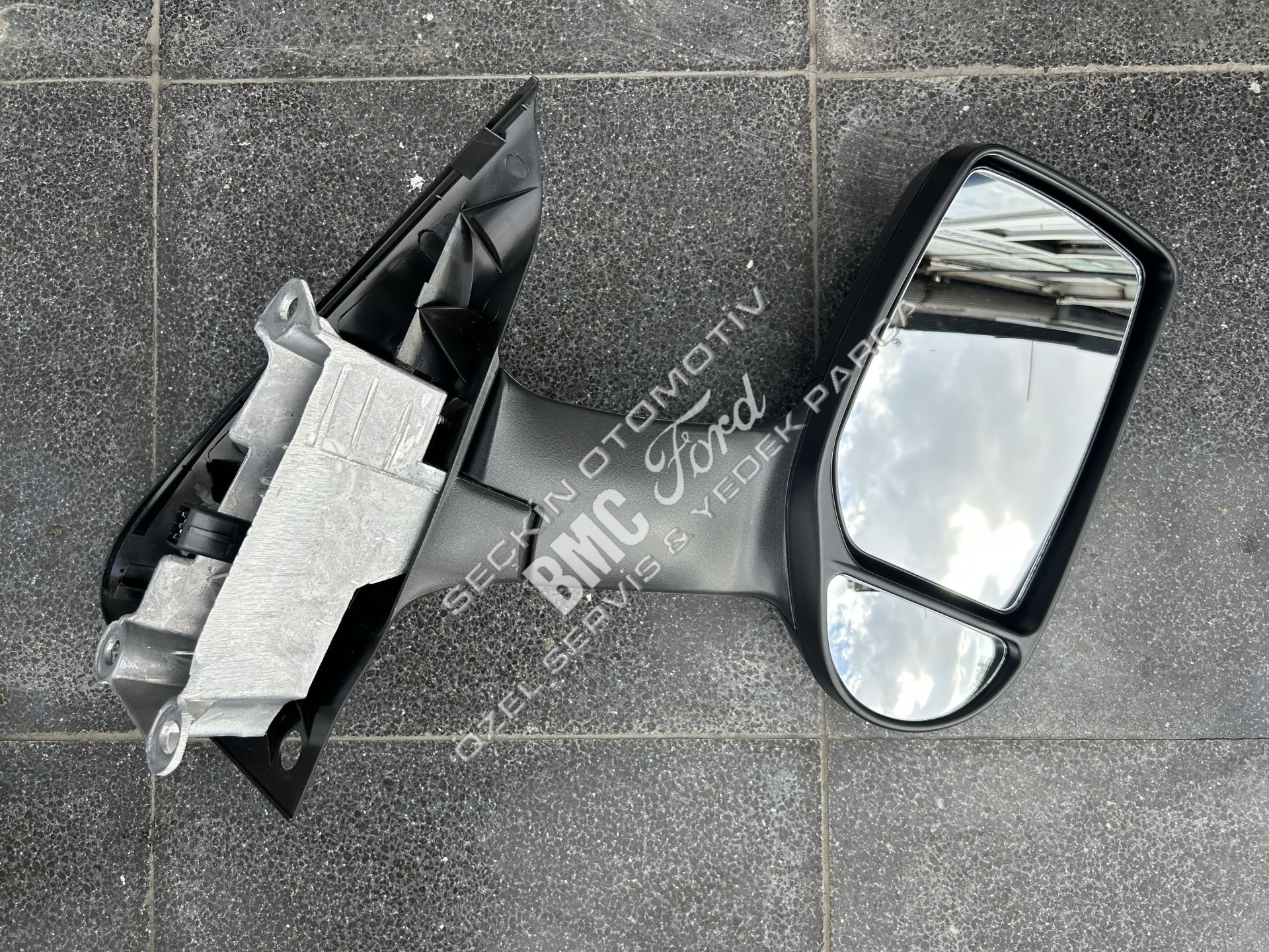 Ford Transit V347 Kamyonet Ayna Sağ - Uzun Kol Elektrikli Ayna (2006-2012)