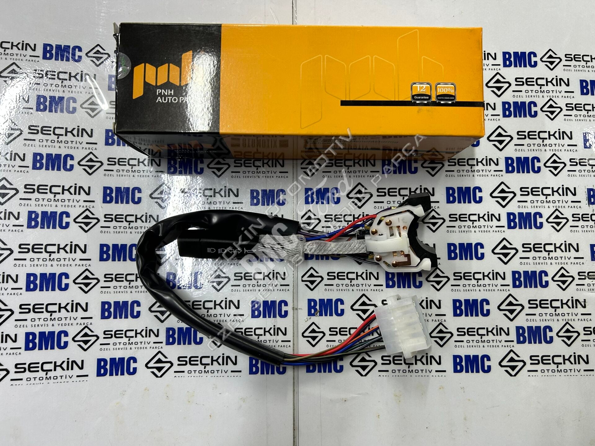 BMC Tm 30 Sinyal Kolu Beyaz Soket