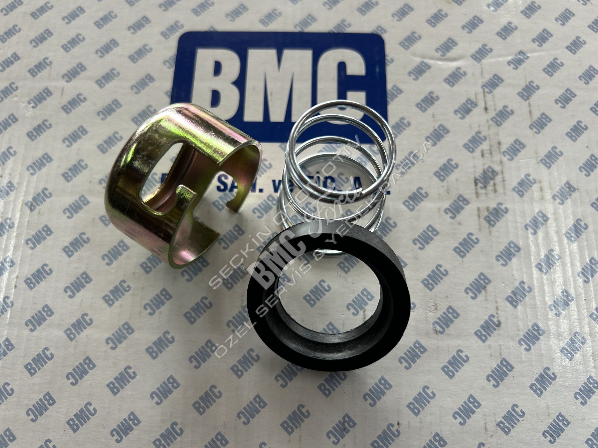 BMC LEVEND TDİ 80 VİTES KOL SAÇ KAPAK YAY PLASTİK TAKIMI