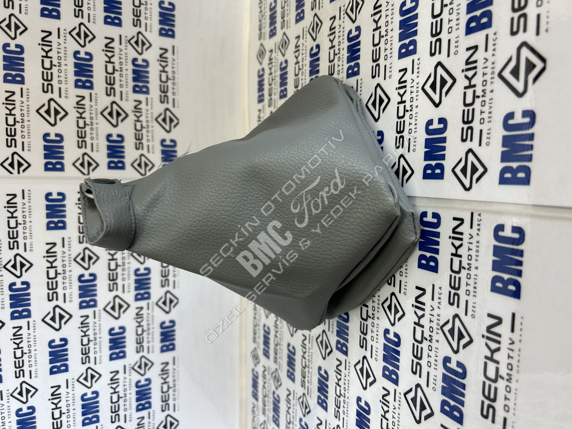 BMC LEVEND XL VİTES KOL TOZ LASTİĞİ DERİ 6 İLERİ