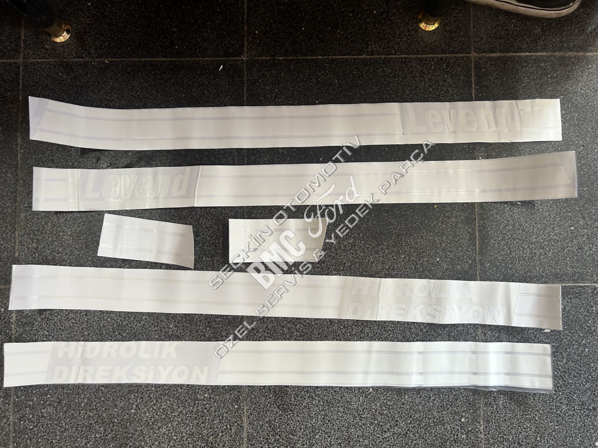Bmc Tm 30 Yazı Çıkartma Hidrolik Takım Beyaz Çift Kabin